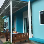 Mew House Suanmali Lamai